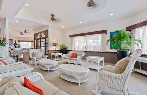 Belama Phase 2 Hotel | Best Western Plus Belize Biltmore Plaza