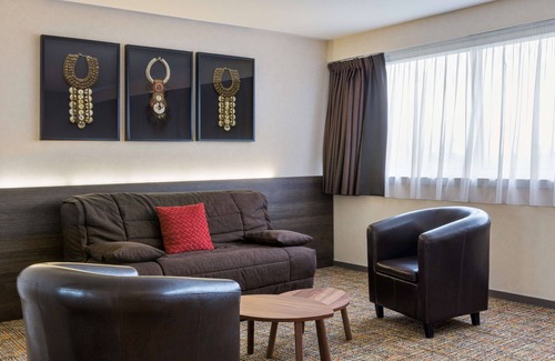 La Tour-de-Salvagny Hotel | Best Western Plus Hotel Admiral