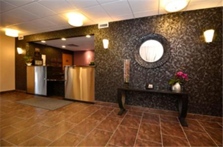 Plover Hotel | Best Western Plover-Stevens Point Hotel & Conference Center