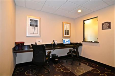 Plover Hotel | Best Western Plover-Stevens Point Hotel & Conference Center
