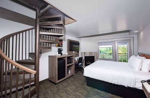 Pigeon Forge Hotel | Best Western Plus Apple Valley Lodge Pigeon Forge