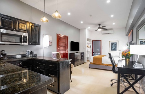 Belama Phase 2 Hotel | Best Western Plus Belize Biltmore Plaza