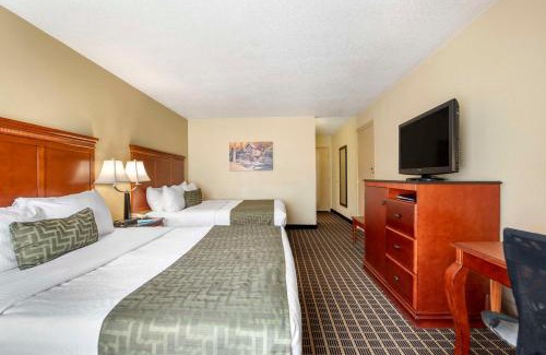 Bridgeport Hotel | Best Western Plus Bridgeport Inn