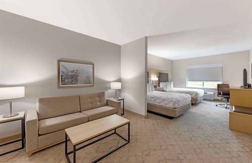 Chickasha Hotel | Best Western Plus Chickasha Inn
