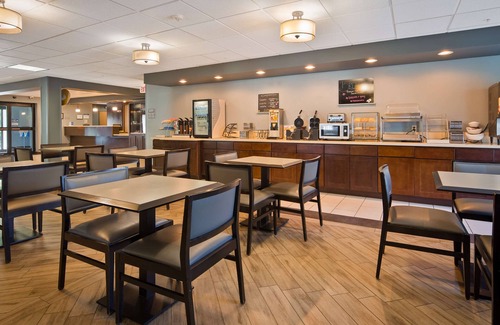 Coldwater Hotel | Best Western Plus Coldwater Hotel