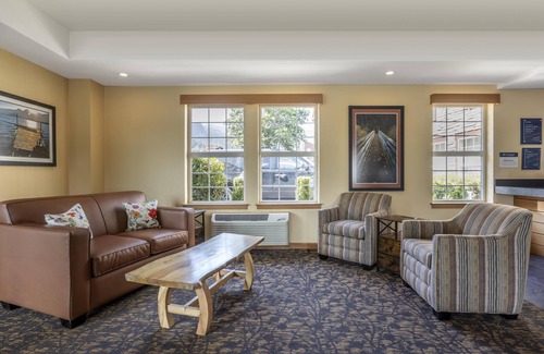 Cascade Locks Hotel | Best Western Plus Columbia River Inn