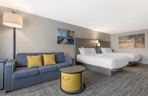 West Dundee Hotel | Best Western Plus Elgin - Chicago