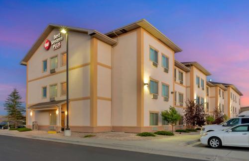 Frontier Hotel | Best Western PLUS Fossil Country Inn & Suites