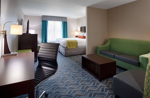 Hardeeville Hotel | Best Western Plus Hardeeville Inn & Suites