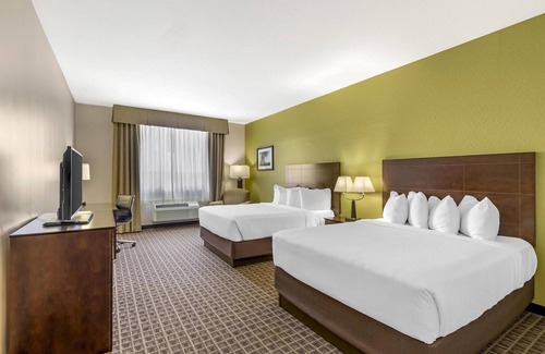 Havre Hotel | Best Western Plus Havre Inn & Suites