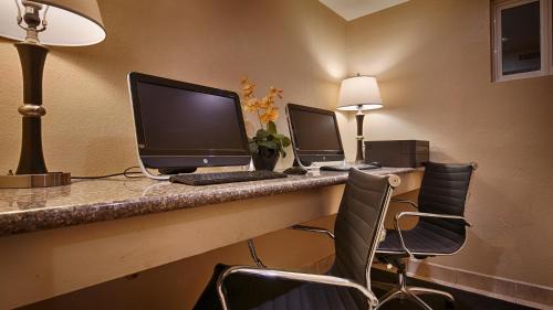 Benicia Hotel | Best Western Plus Heritage Inn