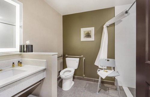 Hinton Hotel | Best Western Plus Hinton Inn & Suites