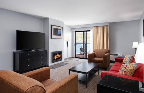 Hood River Hotel | Best Western Plus Hood River Inn