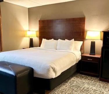 Downtown Hotel | Best Western Plus Kelly Inn