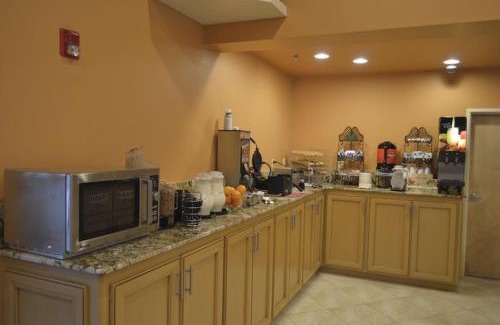 Lafayette Hotel | Best Western Plus Lafayette Vermilion River Inn & Suites