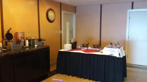 Moses Lake Hotel | Best Western PLUS Lake Front Hotel