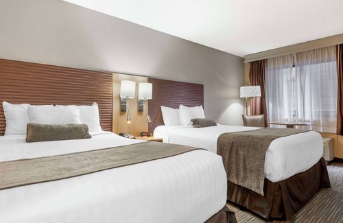 Downtown Branson Hotel | Best Western Plus Landing View Inn & Suites