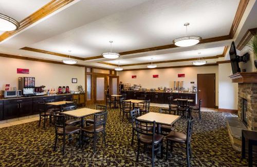 Ballard Hotel | Best Western Plus Landmark Hotel