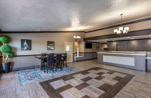 West Sahara Hotel | Best Western Plus Las Vegas West