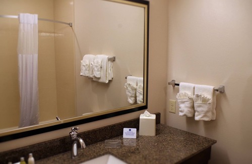Lincoln Hotel | Best Western Plus Lincoln Inn & Suites