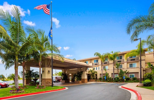 National City Hotel | Best Western Plus Marina Gateway Hotel