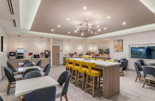 Port Arthur Hotel | Best Western Plus Mid County