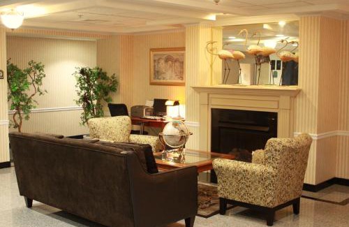 Berlin Hotel | Best Western Plus New England Inn & Suites