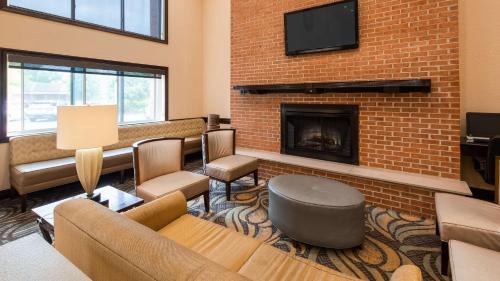 Bear Hotel | Best Western Plus Newark/Christiana Inn