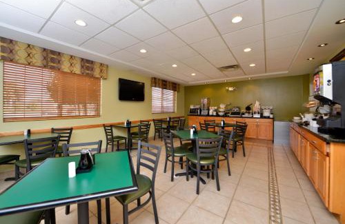 Central Newport News Hotel | Best Western Plus Newport News