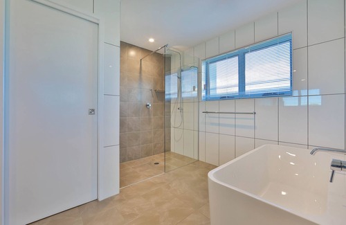 North Lakes Hotel | Best Western Plus North Lakes Hotel