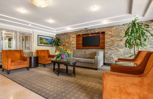 Santa Ana Hotel | Best Western Plus Orange County Airport North