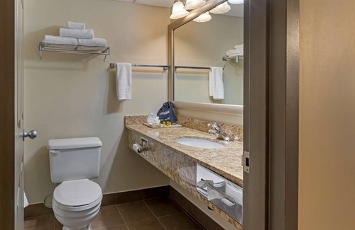 Orillia Hotel | Best Western Plus Orillia Hotel