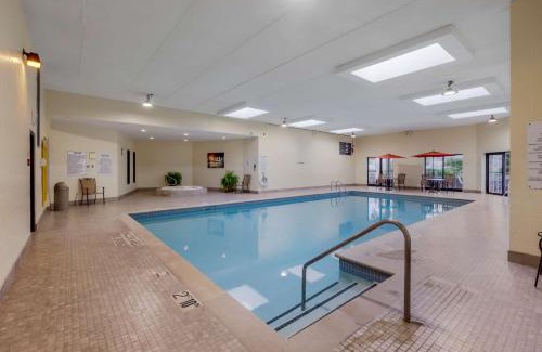 Peterborough Hotel | Best Western Plus Otonabee Inn