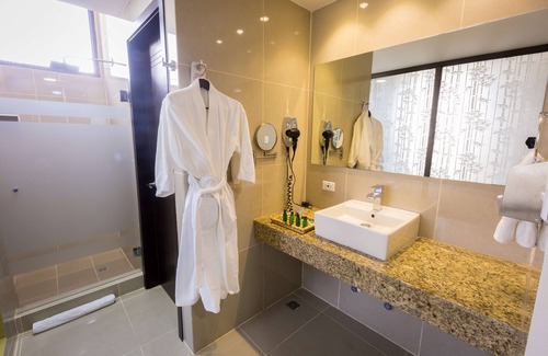 El Cangrejo Hotel | Best Western Plus Panama Zen Hotel