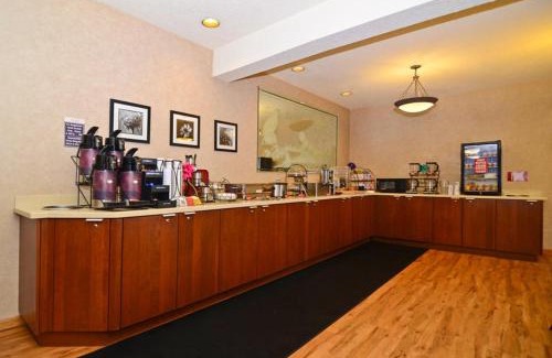 Chehalis Hotel | Best Western Plus Park Place Inn & Suites