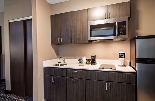 Pasadena Hotel | Best Western Plus Pasadena Inn and Suites