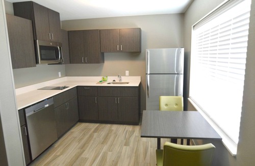 Pasadena Hotel | Best Western Plus Pasadena Inn and Suites