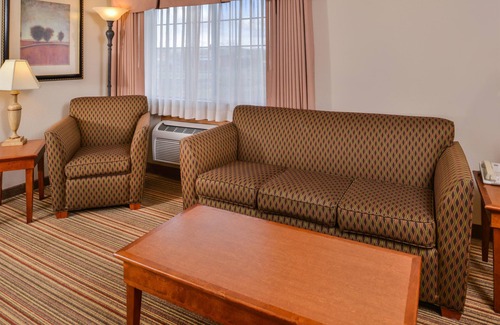 Redmond Hotel | Best Western Plus Rama Inn