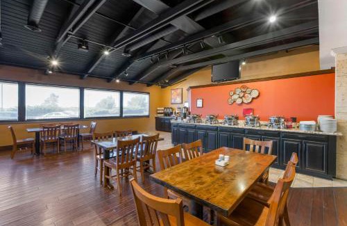 Raton Hotel | Best Western Plus Raton Hotel