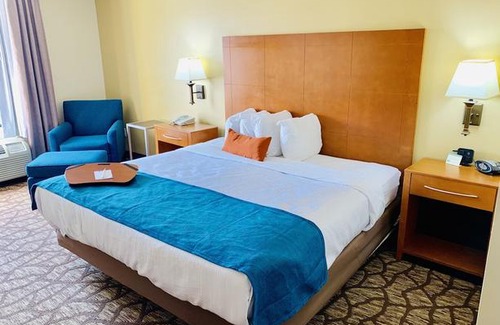 Richmond Hill Hotel | Best Western Plus Richmond Hill Inn