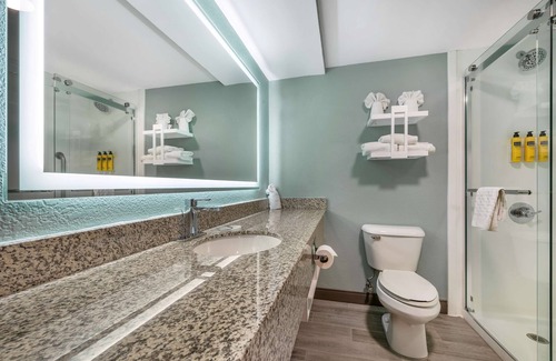 Richmond Hotel | Best Western Plus Richmond Indiana I-70