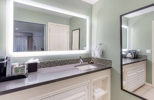 Menlo Park Hotel | Best Western Plus Riviera