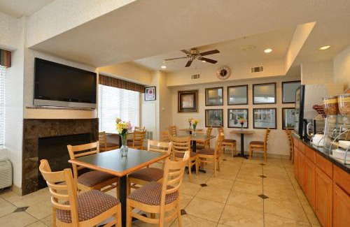 Rockwall Hotel | Best Western PLUS Rockwall Inn & Suites