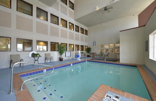 Rockwall Hotel | Best Western PLUS Rockwall Inn & Suites