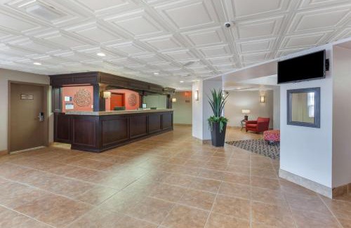 Welland Hotel | Best Western Plus Rose City Suites