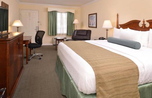 Santee Hotel | Best Western PLUS Santee Inn