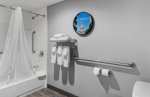 Savannah Hotel | Best Western Plus Savannah Gateway