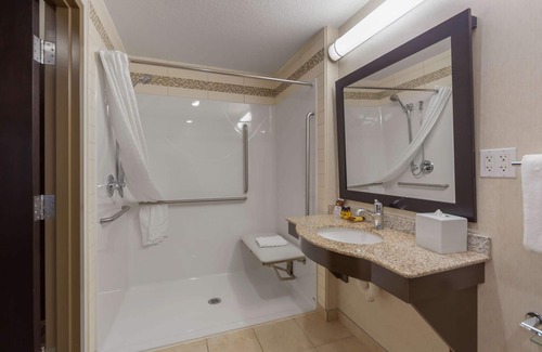 Sherwood Park Hotel | Best Western Plus Sherwood Park Inn & Suites