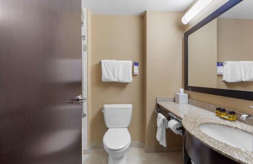 Sherwood Park Hotel | Best Western Plus Sherwood Park Inn & Suites