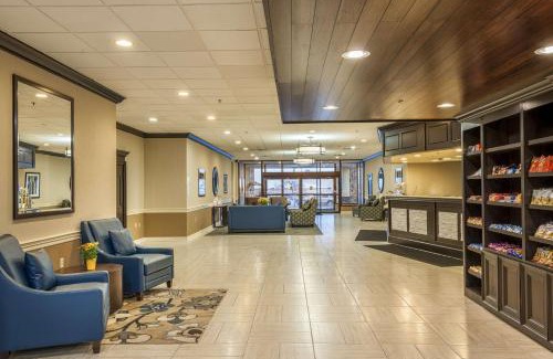 Strongsville Hotel | Best Western Plus Strongsville Cleveland